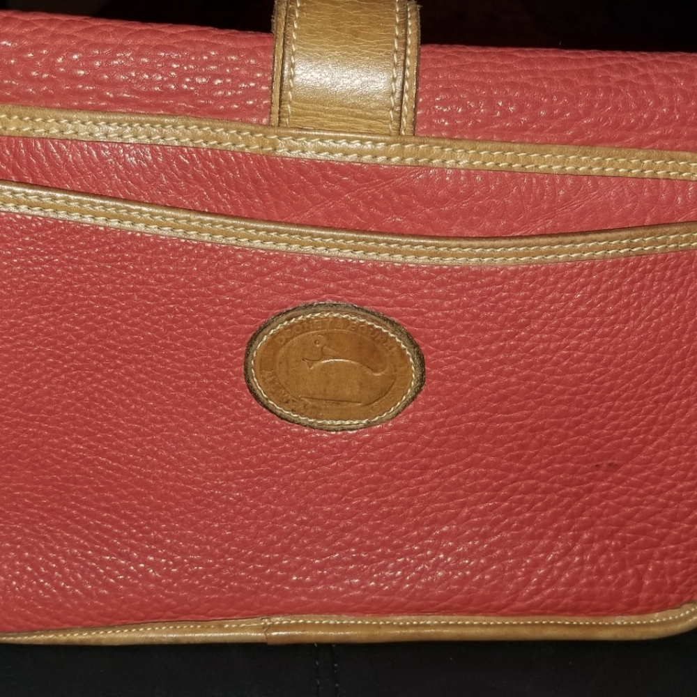 Dooney & Bourke Ladies Purse